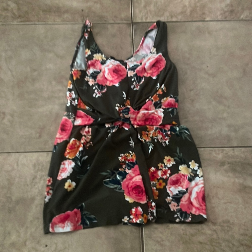 Floral printed Jumpsuit. Derek Heart.